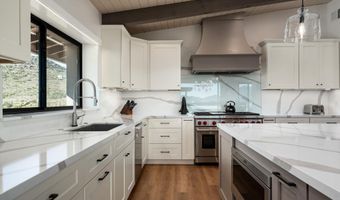 5201 E ROCKAWAY HILLS Dr, Cave Creek, AZ 85331