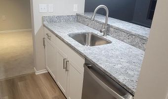 21023 TIMBER RIDGE Ter 301, Ashburn, VA 20147