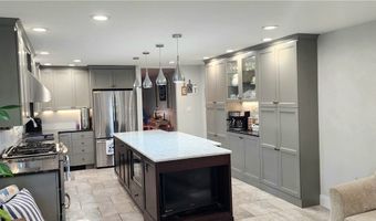 1629 Winterhaven Ave, Ashtabula, OH 44004