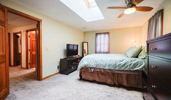 70 Plain St E, Berkley, MA 02779