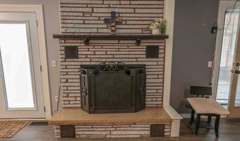 69 Lakeshore Dr, Adair, OK 74330
