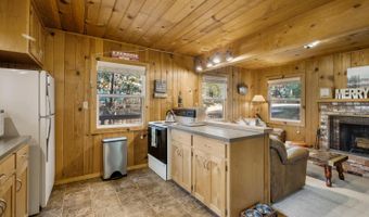 2534 Middle Dr, Arnold, CA 95223