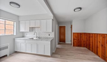 5855 Lathrop Pl, Cincinnati, OH 45224