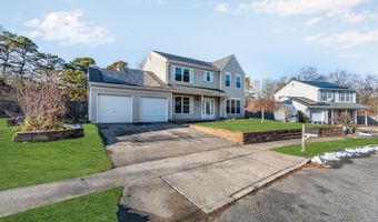 5 Buxton Ct, Barnegat, NJ 08005