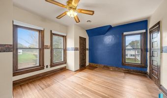 150 N Oak Ave, Bridgewater, SD 57319