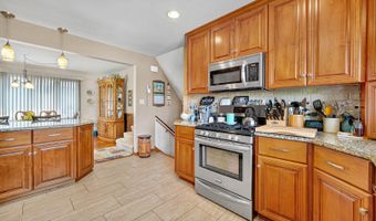 12132 S James Dr, Alsip, IL 60803