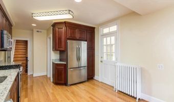 151 DUKE OF GLOUCESTER St, Annapolis, MD 21401