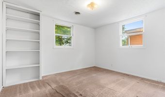 934 Meadowbrook Ave, Alliance, OH 44601