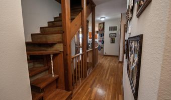 24352 State Highway Ee, Aurora, MO 65605
