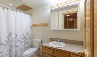 404 SNAKE RIVER Dr, Alpine, WY 83128