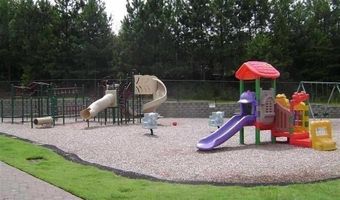 1532 Haywards Heath Ln, Apex, NC 27502