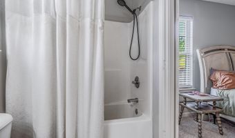 137 Weathering Dr Dr, Austin, AR 72007