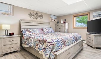 613 Island View Dr, Alpena, MI 49707