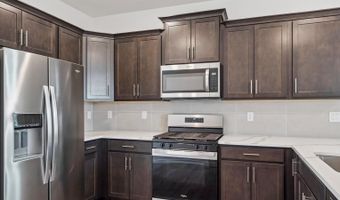 722 N SHAWNEE St, Aurora, CO 80018