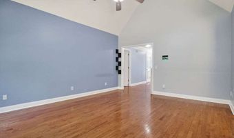 354 E Creek Bnd, Athens, GA 30605
