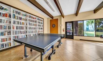 3401 N Country Club Dr 308, Aventura, FL 33180