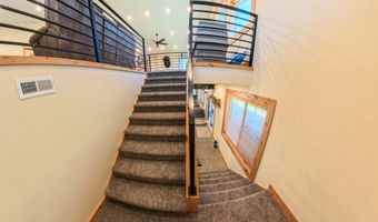 305 Snake River Dr, American Falls, ID 83211