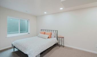 8433 Tabor Cir, Arvada, CO 80005