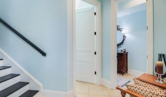 2001 Claudette Ct, Biloxi, MS 39531