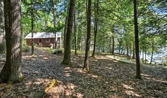 570 McGrath Pond Rd, Belgrade, ME 04917