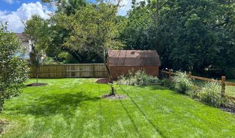1993 Charmingfare St, Columbus, OH 43228