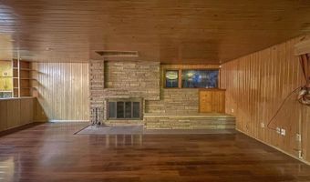 1326 N C St, Arkansas City, KS 67005