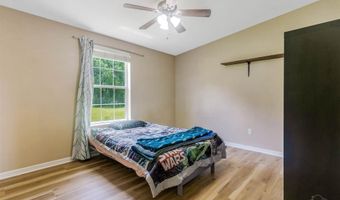 390 Brooks Rd, Baker, FL 32531