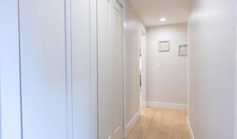 579 S Sierra Ave 17, Solana Beach, CA 92075