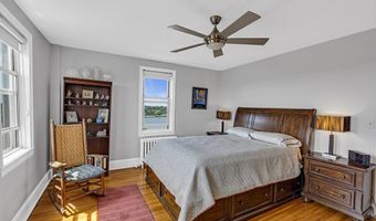 400 Deal Lake Dr 8F, Asbury Park, NJ 07712