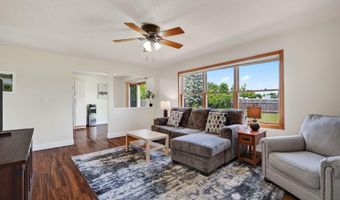 4919 Waller St, Ames, IA 50014