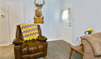 159 N Canfield Niles Rd, Austintown, OH 44515