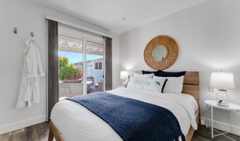 129 Santa Cruz Ave, Aptos, CA 95003