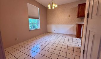 1404 Camellia Dr A, Bentonville, AR 72712