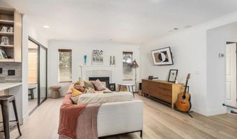 2438 Sacada Cir, Carlsbad, CA 92009