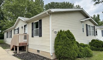 829 Savannah River Dr, Adrian, MI 49221