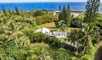 210 Door Of Faith Rd, Haiku, HI 96708