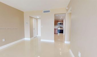20100 W Country Club Dr 801, Aventura, FL 33180
