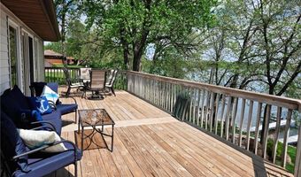 11621 Maple Springs Dr SE, Alexandria, MN 56308