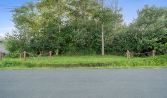 185 S CORAL St, Rockaway Beach, OR 97136