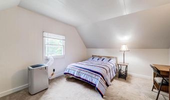 2425 FORT Dr, Alexandria, VA 22303