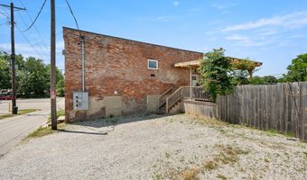 109-111 W Hazel St, Albion, IN 46701