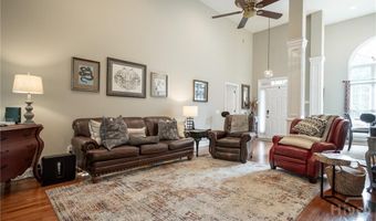 65 Overlook Dr, Hull, GA 30646