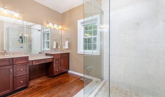 2 Merritt Woods, Burlington, CT 06013