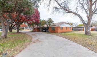 1909 River Oaks Rd, Abilene, TX 79605