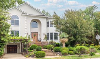 9715 SINGLETON Dr, Bethesda, MD 20817