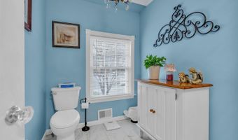 318 Tina Lee Ct, Brick, NJ 08724
