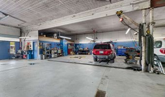 307 311 N Main, Andale, KS 67001