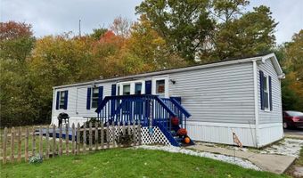 40 Toadstool Knoll Ln, Charlestown, RI 02813