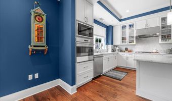 8111 RIVER Rd #131, Bethesda, MD 20817