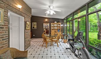 535 Forest Glen St, Ames, IA 50014